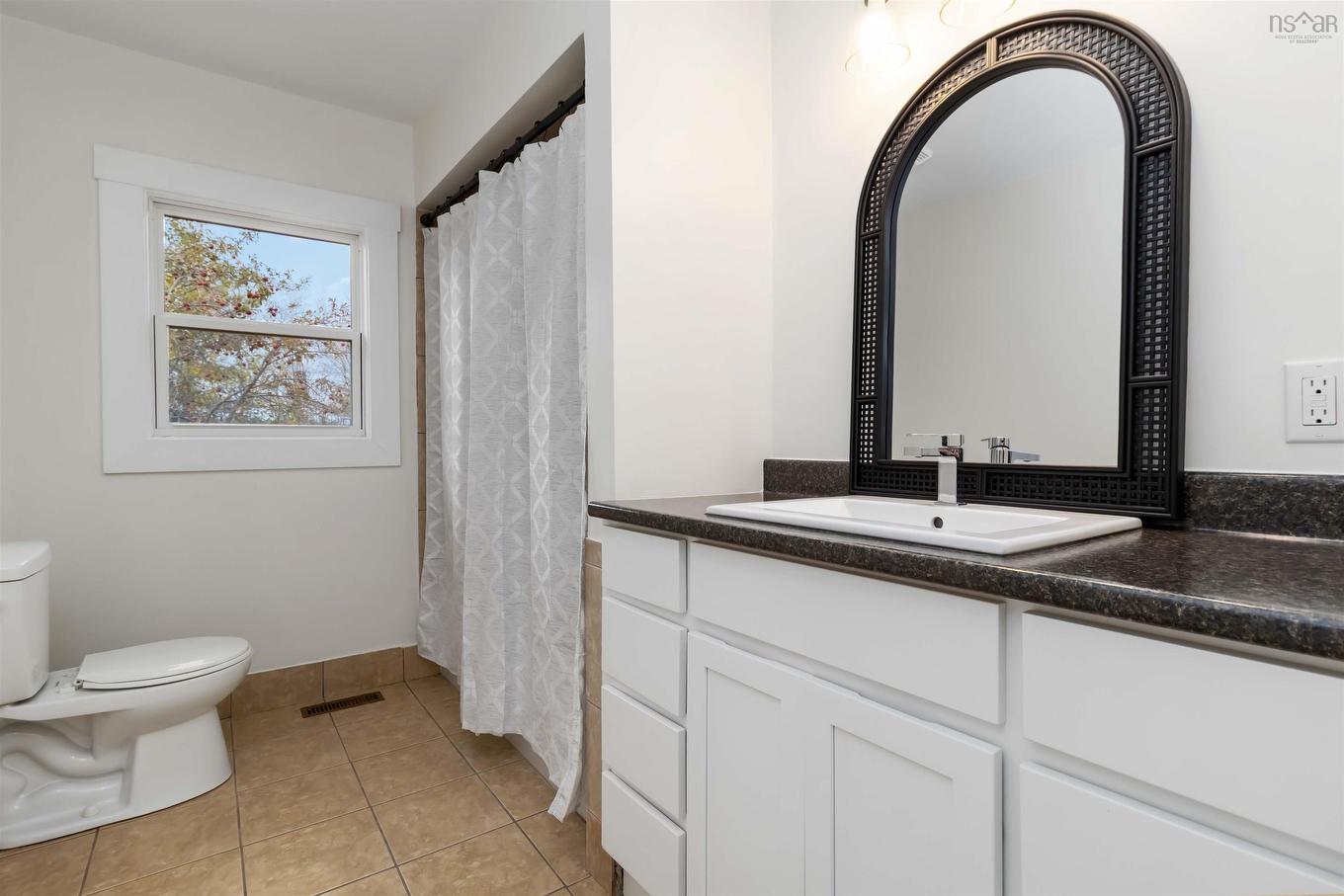 27 Countway Road, Chester Basin, NS