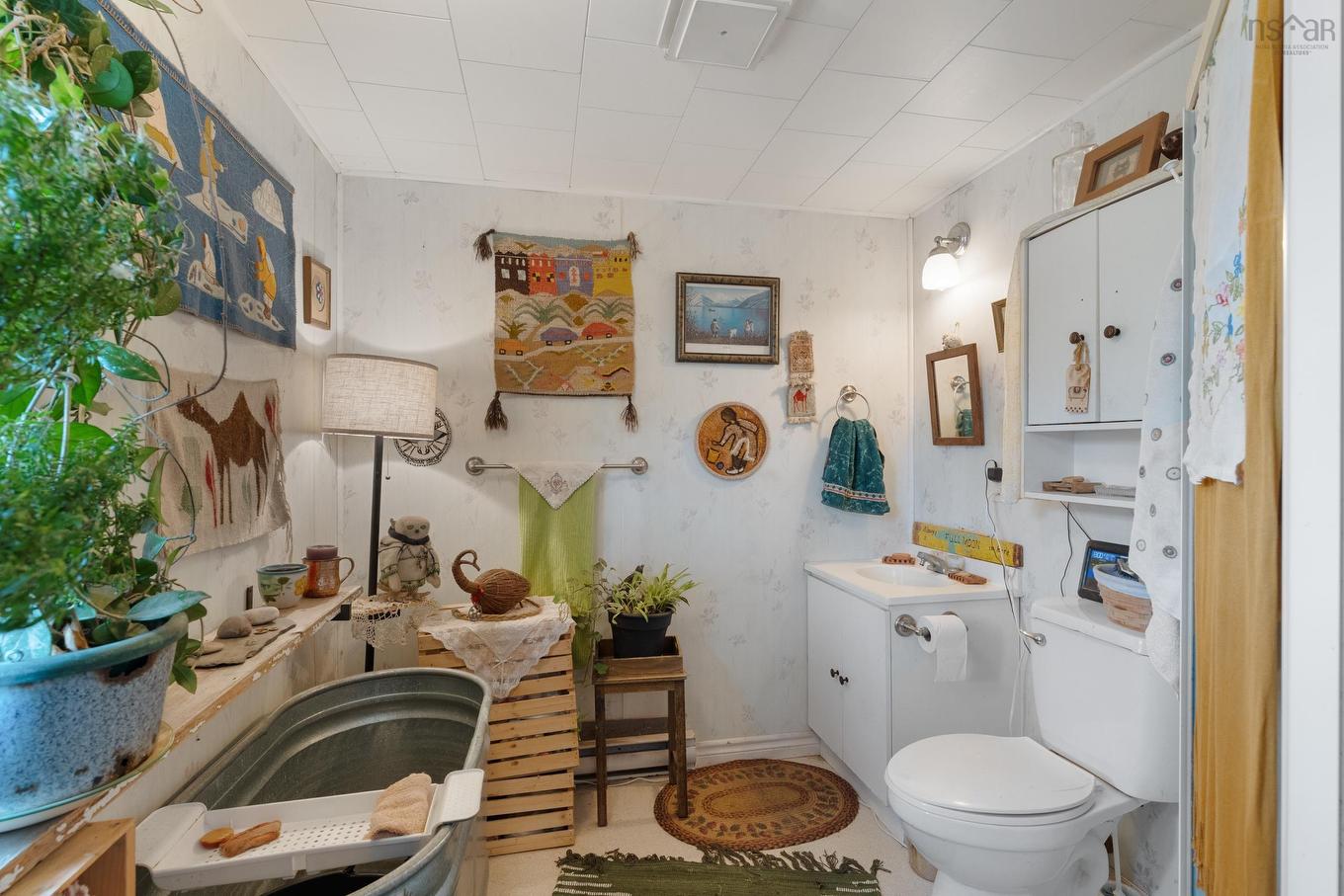 3094 Highway 1, Port Maitland, NS