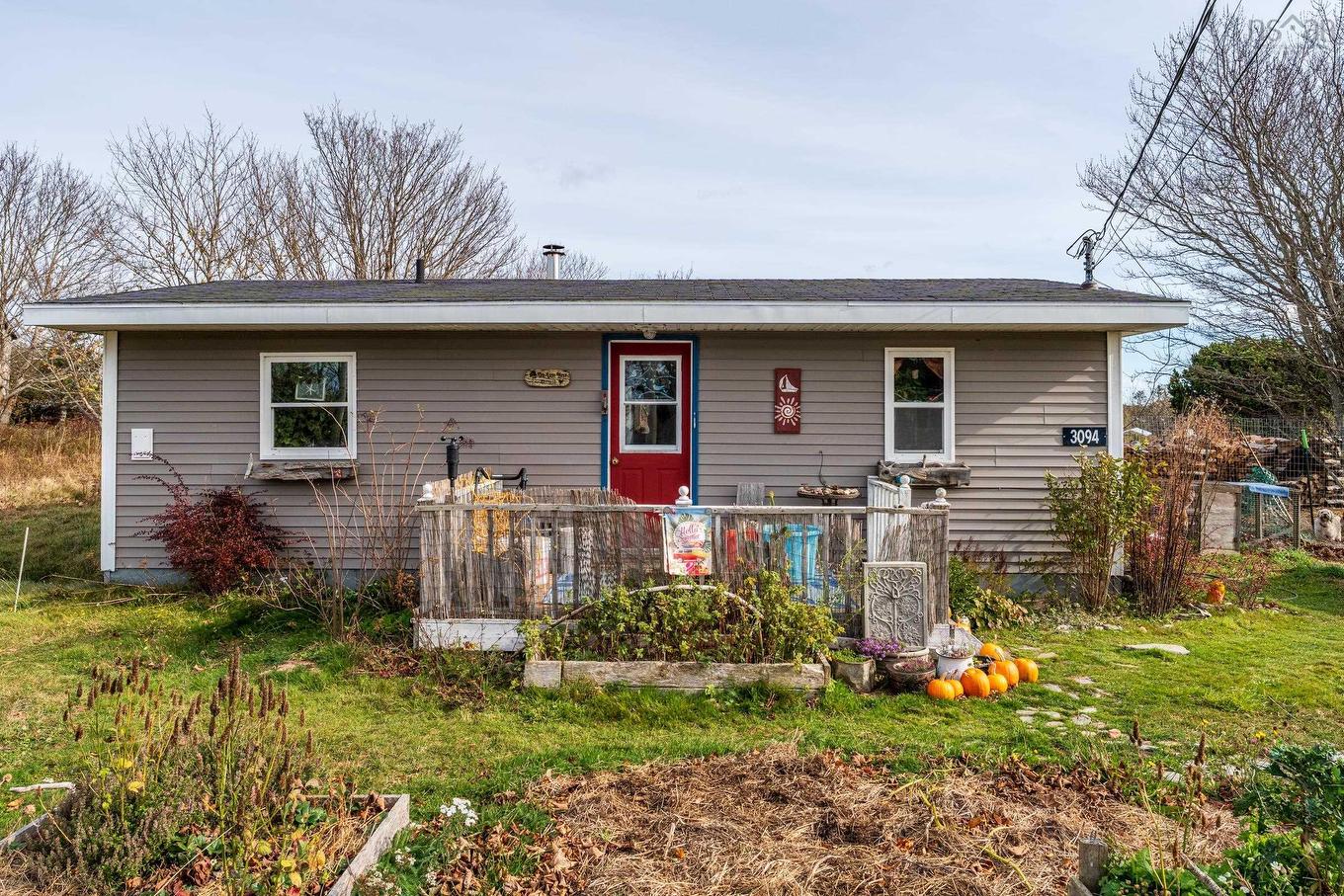 3094 Highway 1, Port Maitland, NS