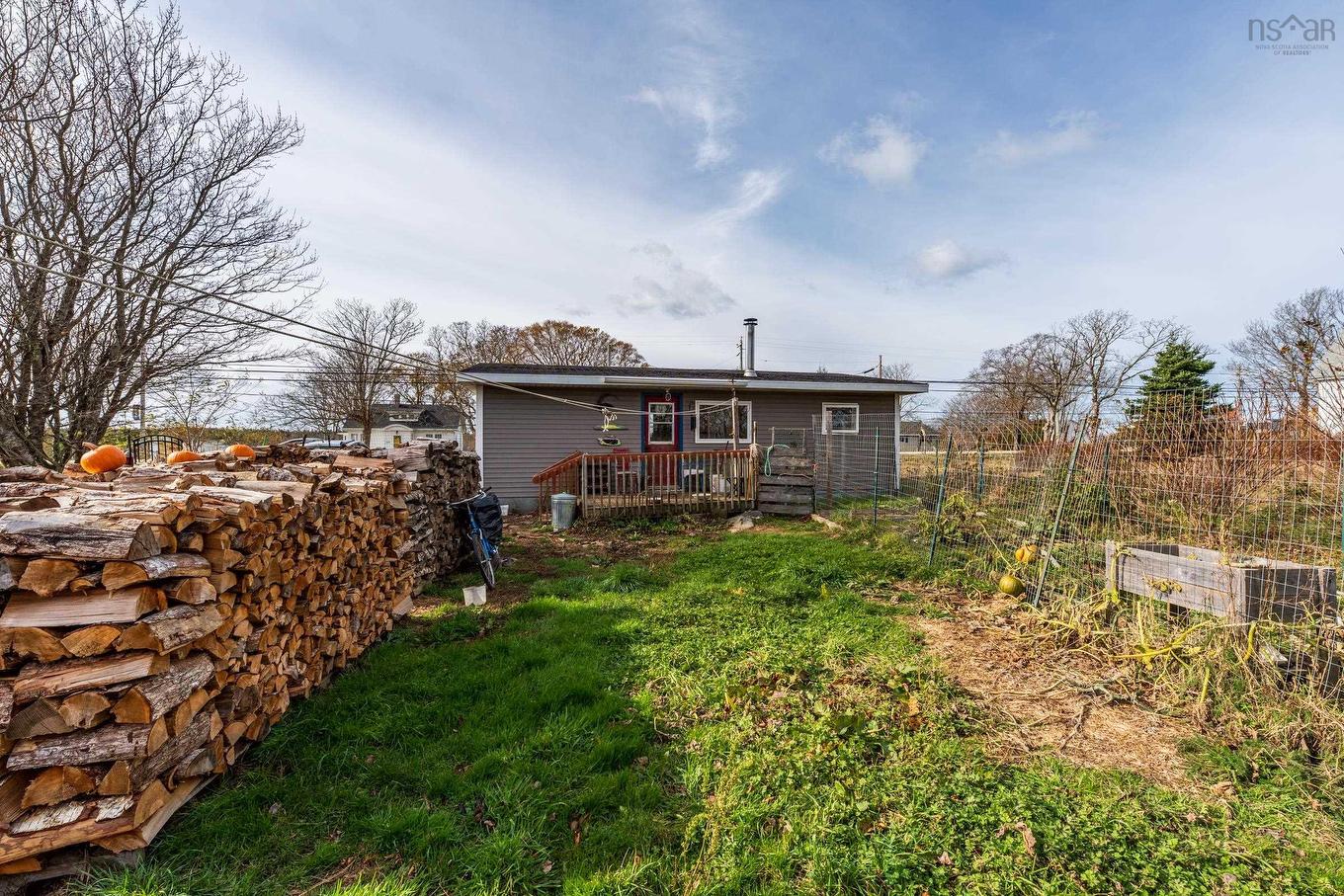 3094 Highway 1, Port Maitland, NS