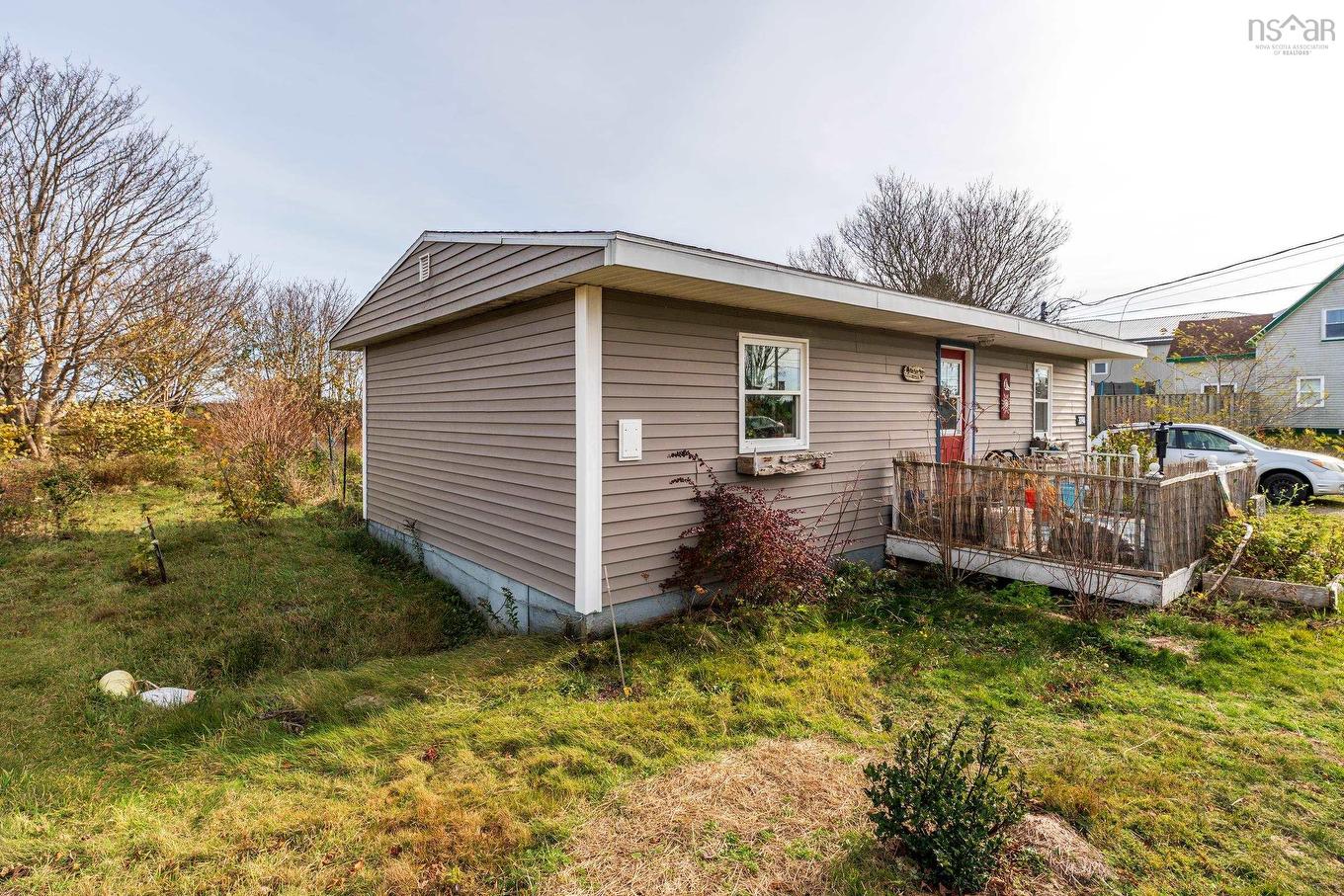 3094 Highway 1, Port Maitland, NS