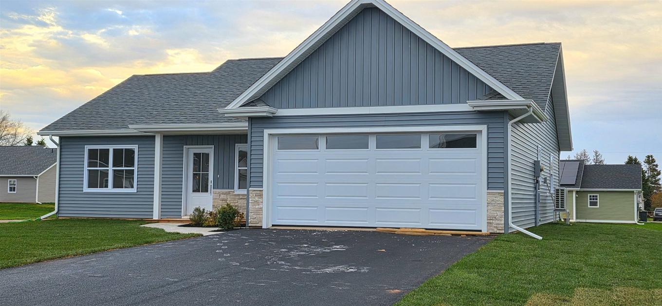 32 Anne Avenue, Charlottetown, PE