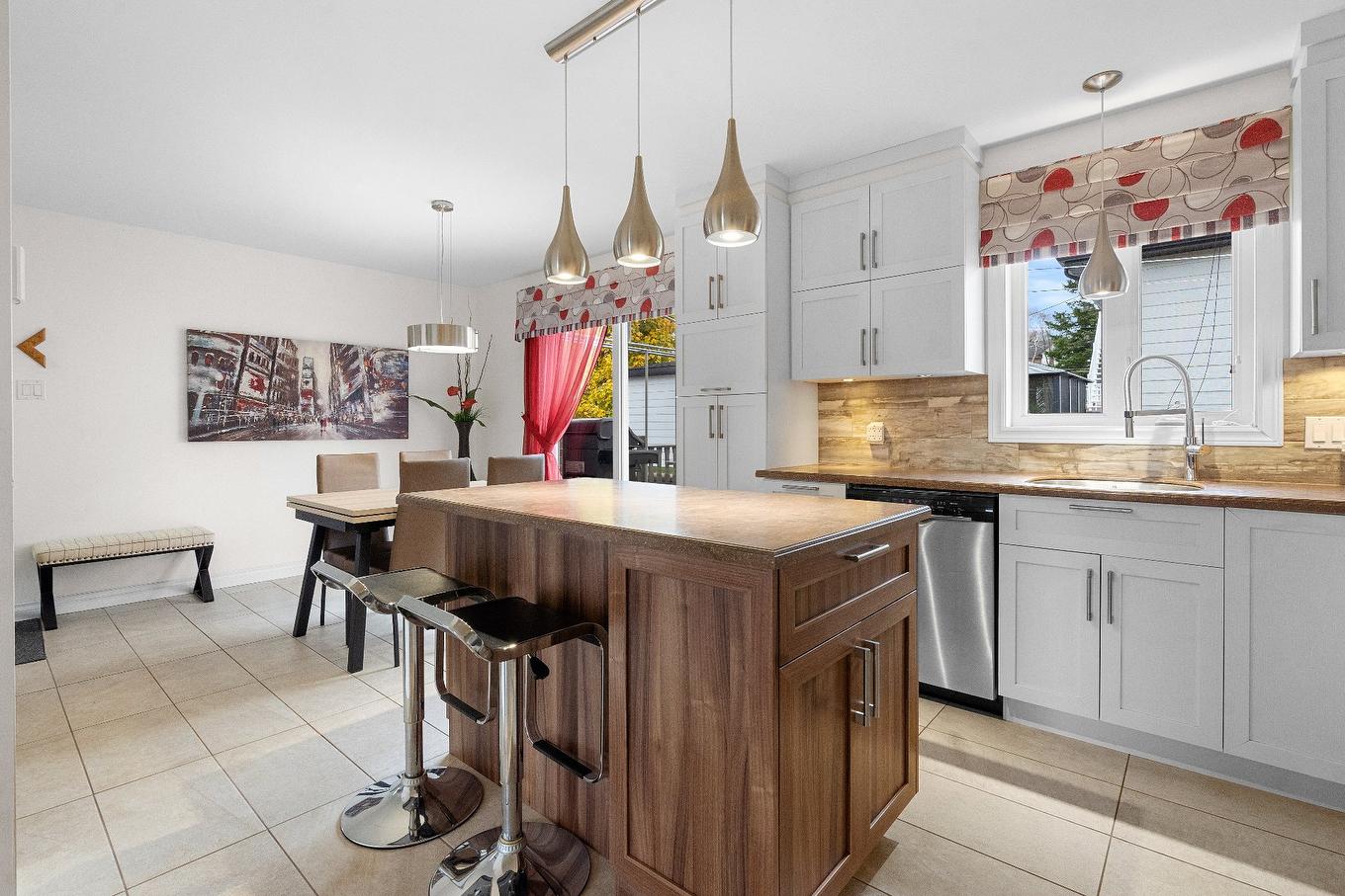 Cuisine - 112 Rue Des Laquiers, Lévis (Desjardins), QC - Indoor Photo Showing Kitchen With Upgraded Kitchen
