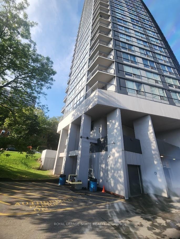 1507-150 Charlton Avenue E, Hamilton, ON - Outdoor