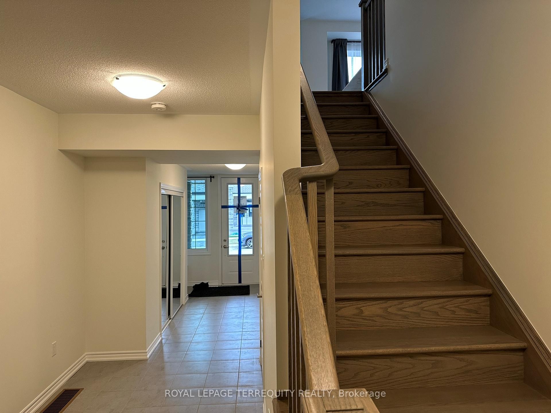 69 Therma Crescent, Markham, ON - Indoor Photo Showing Other Room