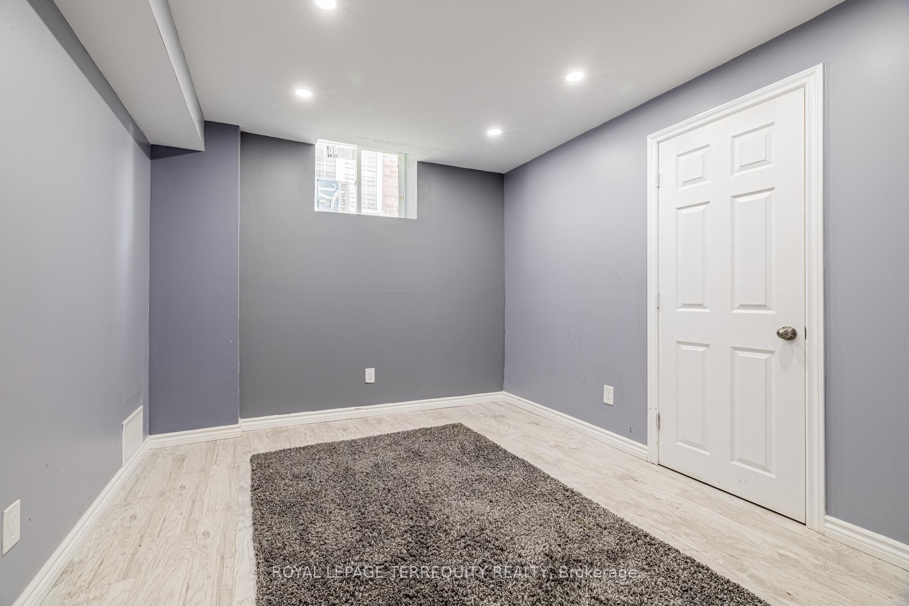 Bsmt-60 Kaitlin Drive, Richmond Hill, ON - Indoor