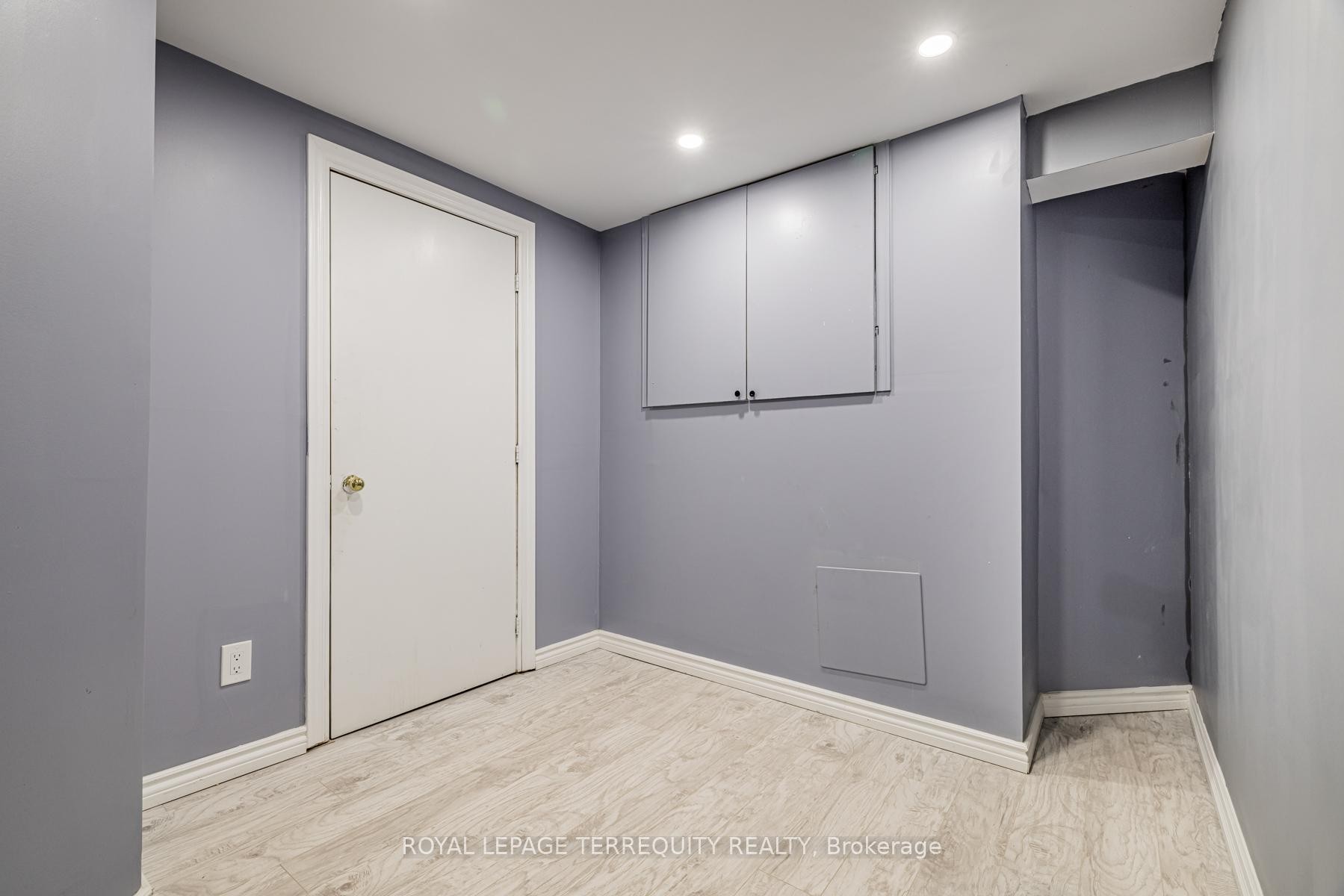 Bsmt-60 Kaitlin Drive, Richmond Hill, ON - Indoor Photo Showing Other Room