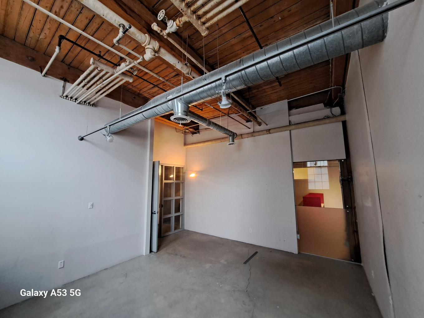 Office - B-1619 Rue William, Montréal (Le Sud-Ouest), QC