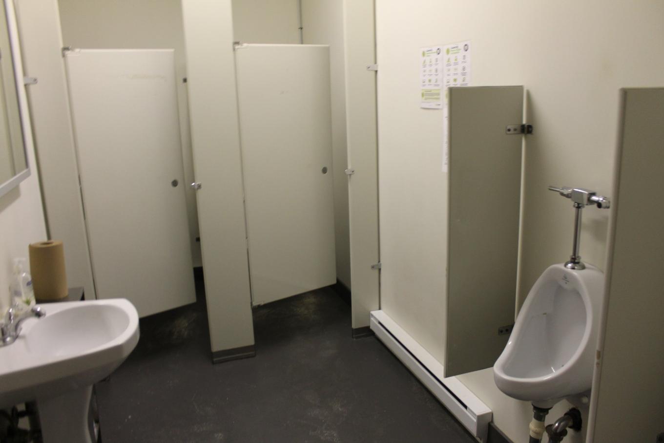 Bathroom - B-1619 Rue William, Montréal (Le Sud-Ouest), QC