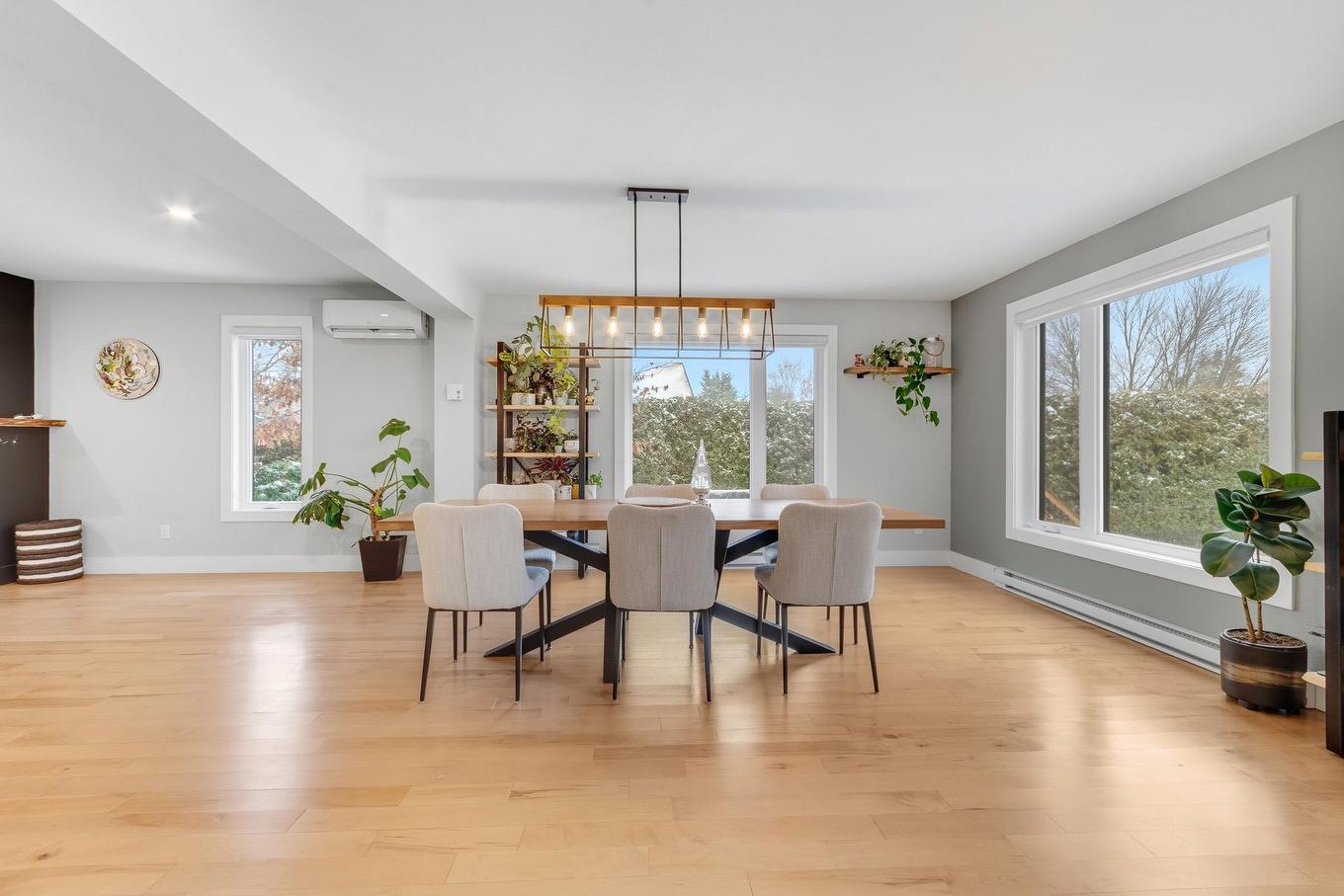 Salle à manger - 6641 Ch. Forest, Terrebonne (La Plaine), QC - Indoor Photo Showing Dining Room