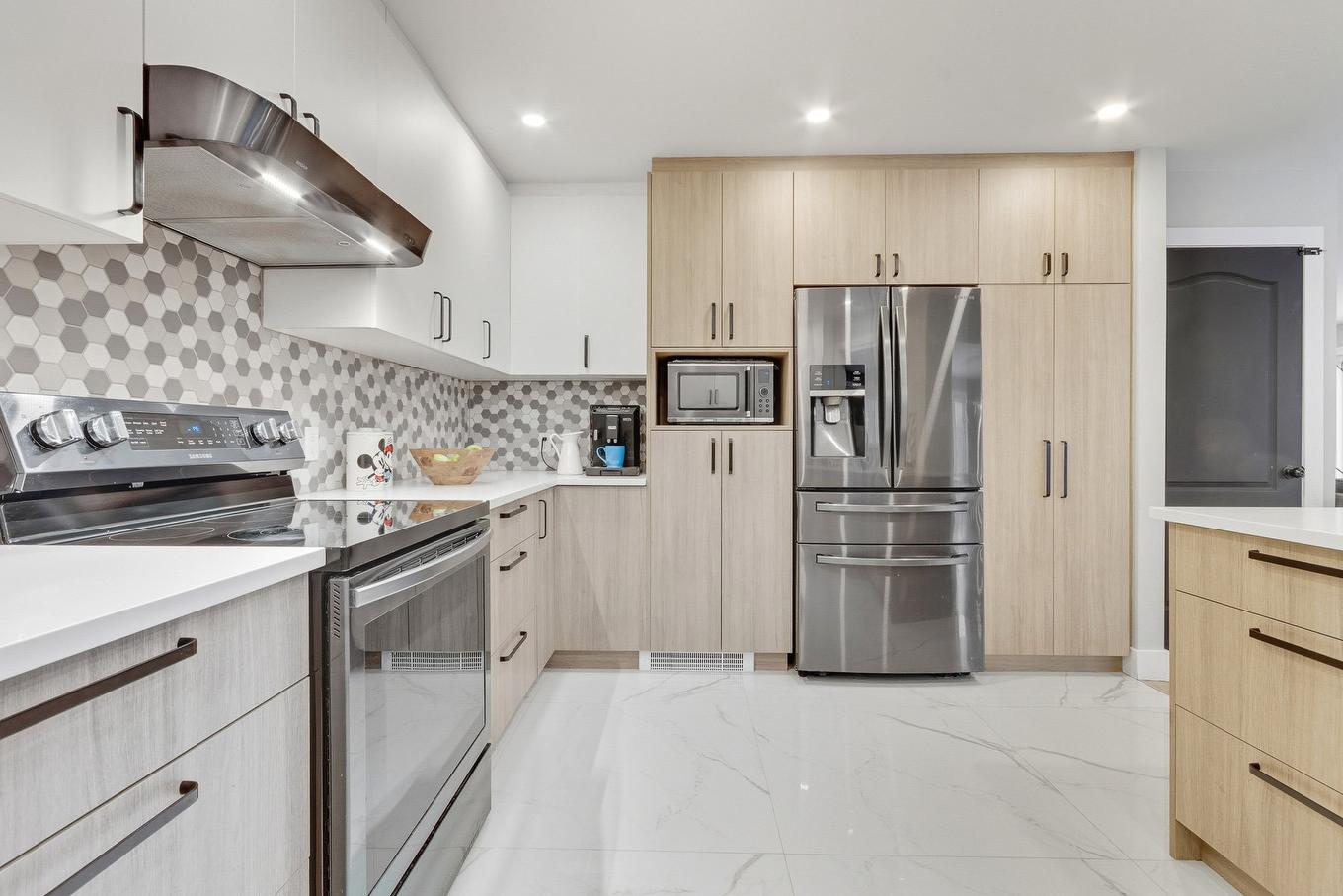 Cuisine - 6641 Ch. Forest, Terrebonne (La Plaine), QC - Indoor Photo Showing Kitchen