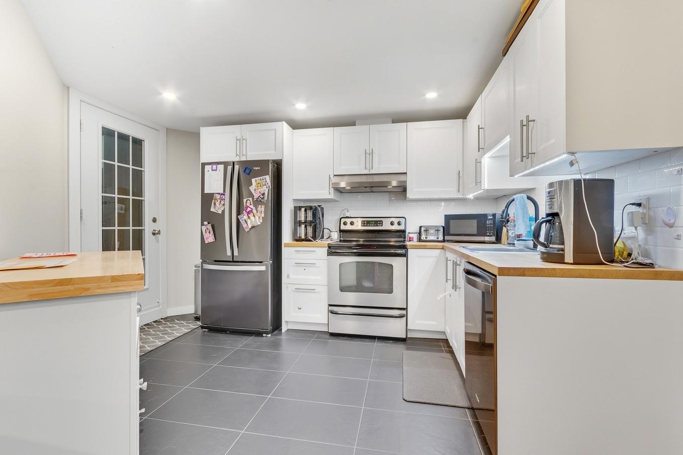 Cuisine - 6641 Ch. Forest, Terrebonne (La Plaine), QC - Indoor Photo Showing Kitchen