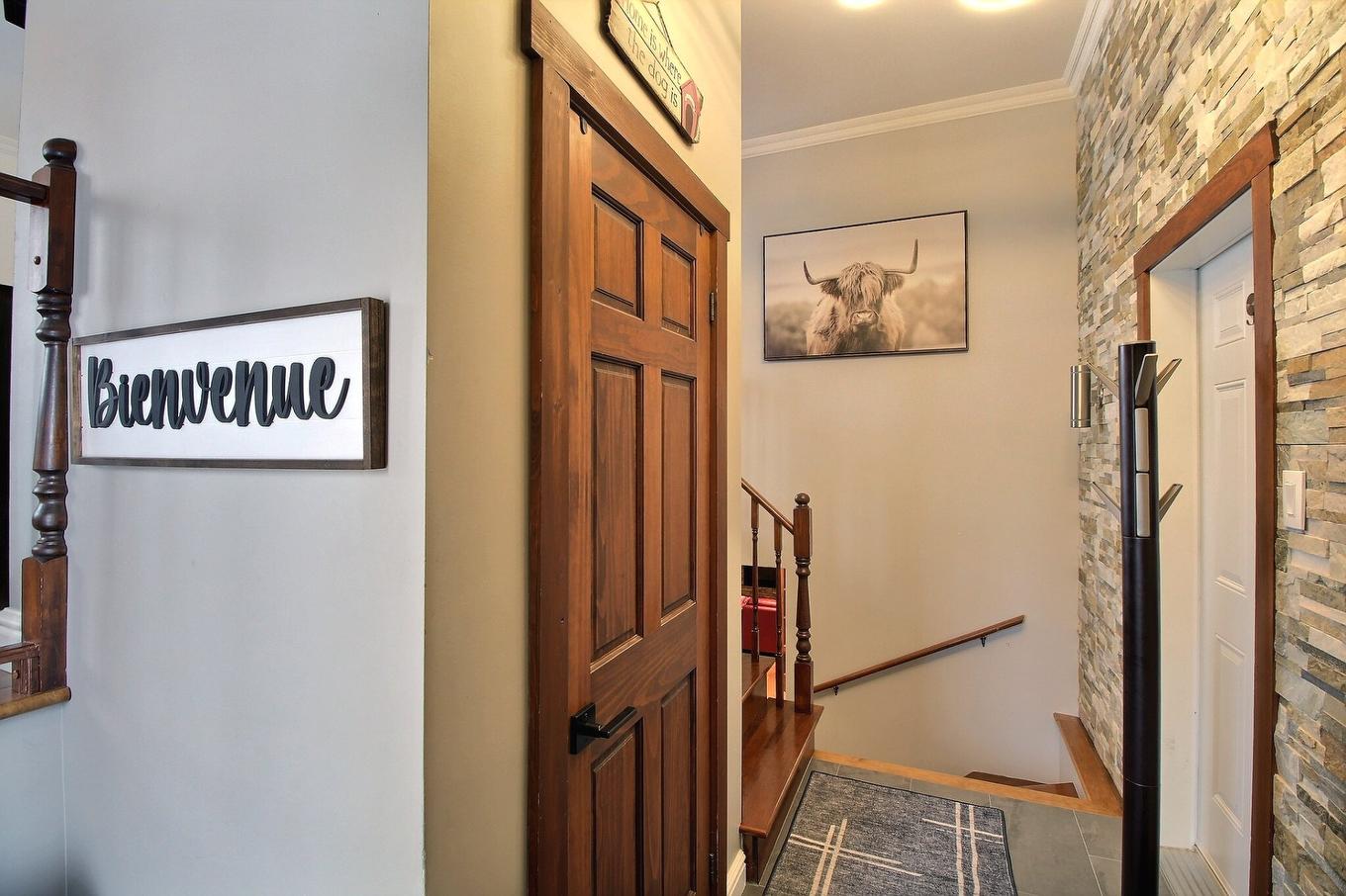 Hall - 3569 7E Rue, Val-D'Or, QC - Indoor Photo Showing Other Room