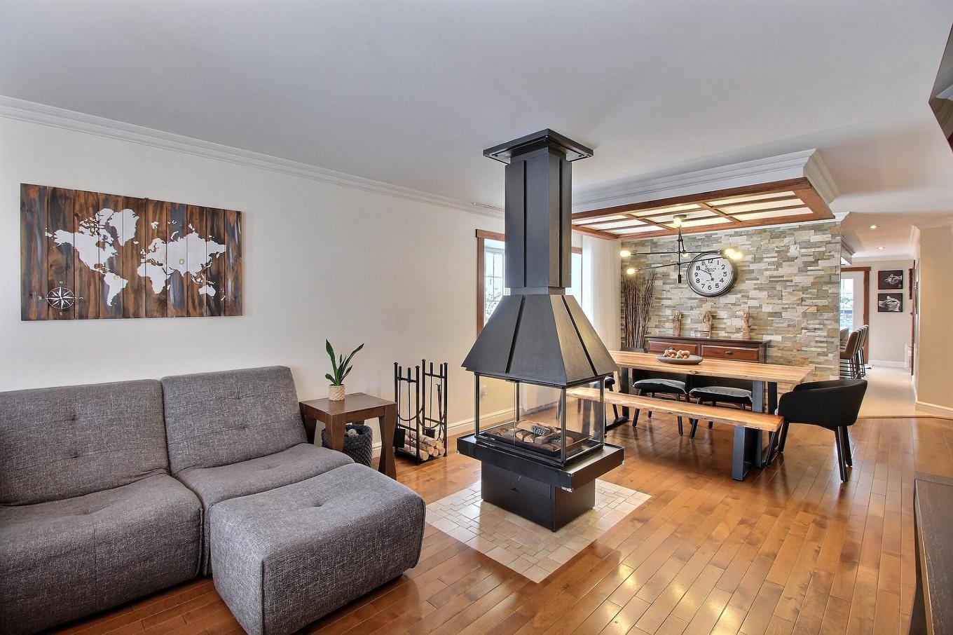 Overall view - 3569 7E Rue, Val-D'Or, QC - Indoor Photo Showing Living Room