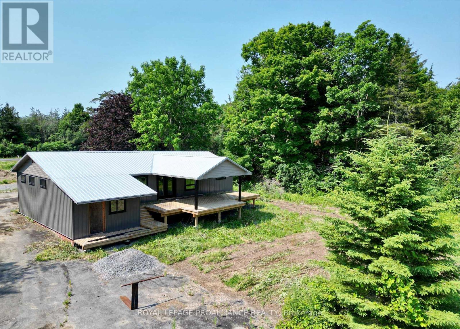 3628 County Road 1, Prince Edward County (Hillier Ward), ON - Outdoor