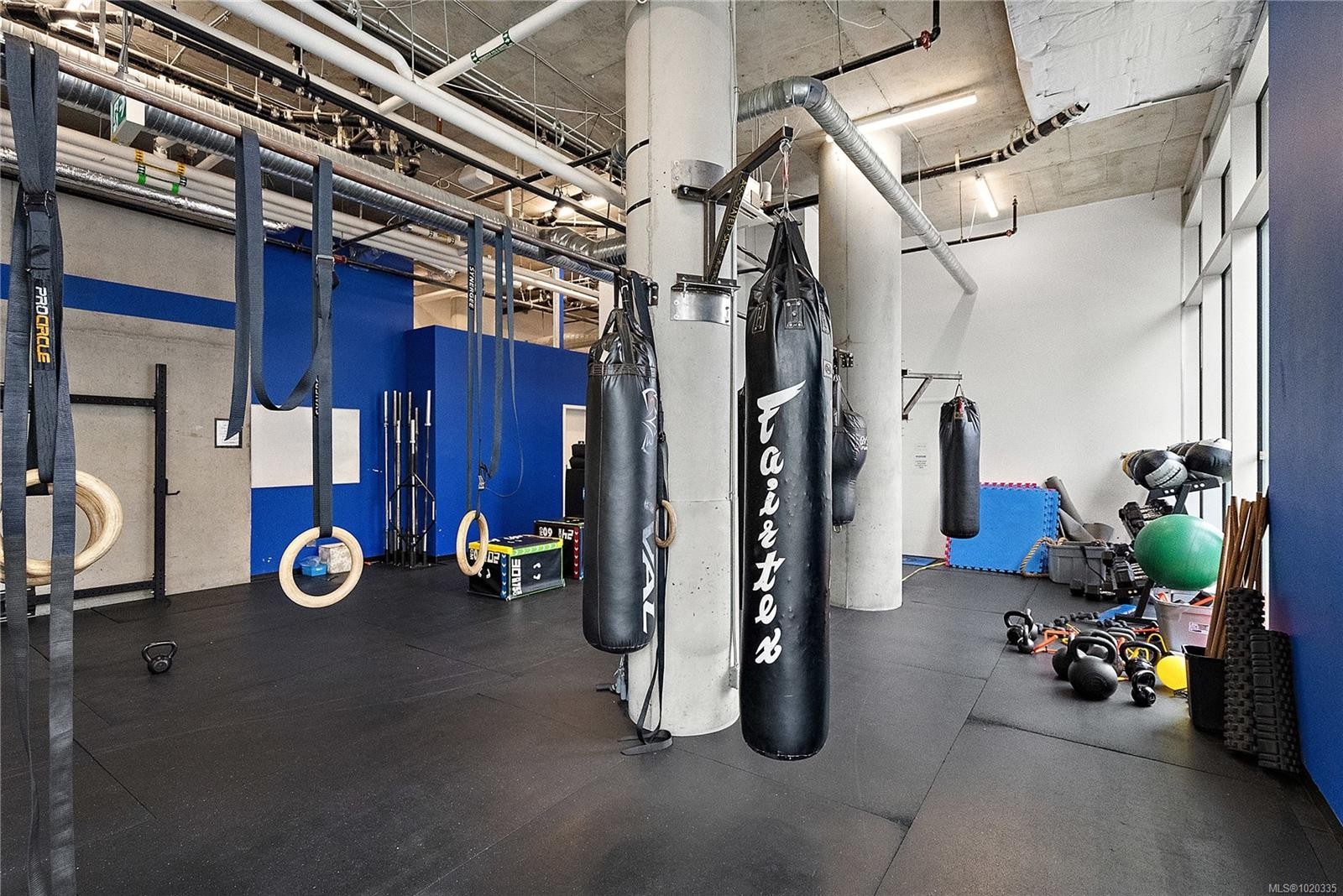 604-989 Johnson St, Victoria, BC - Indoor