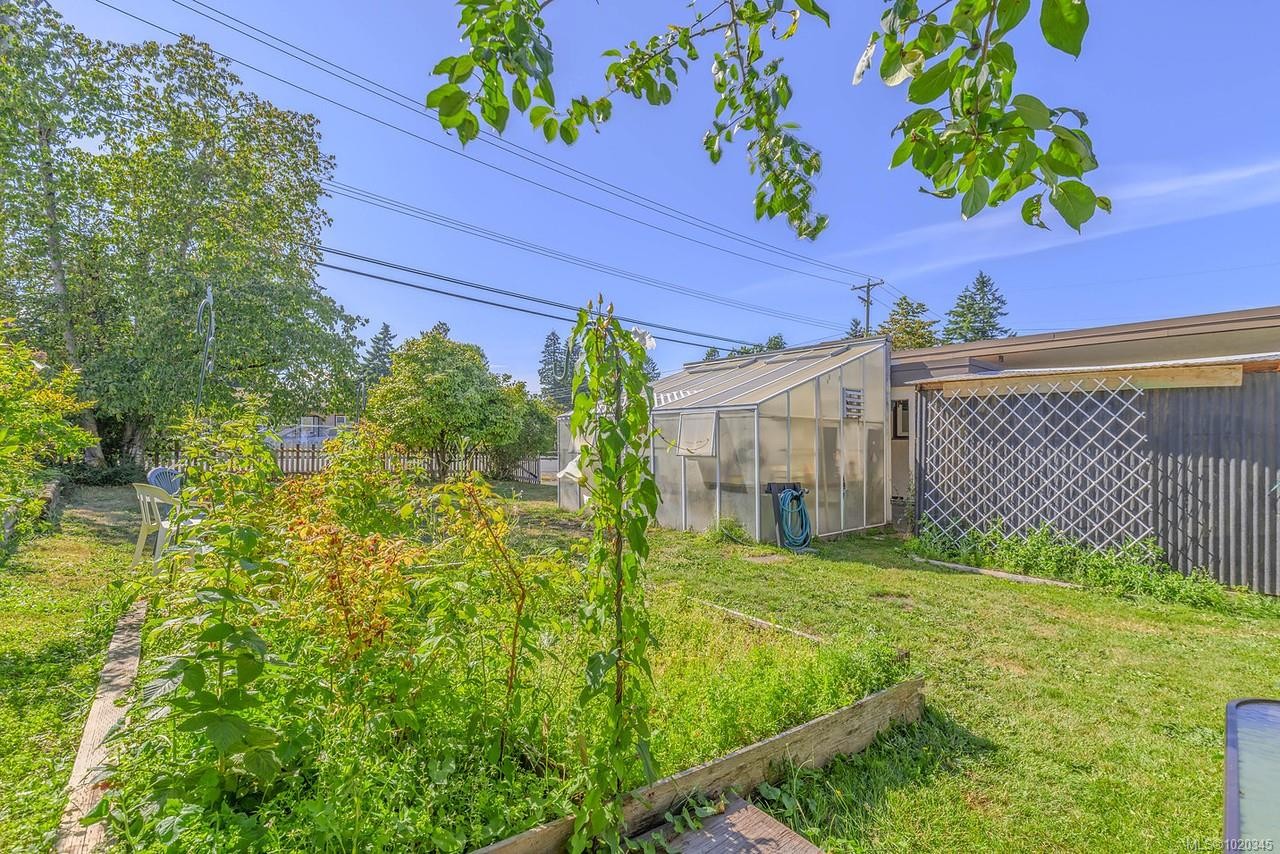 1212 Waddington Rd, Nanaimo, BC