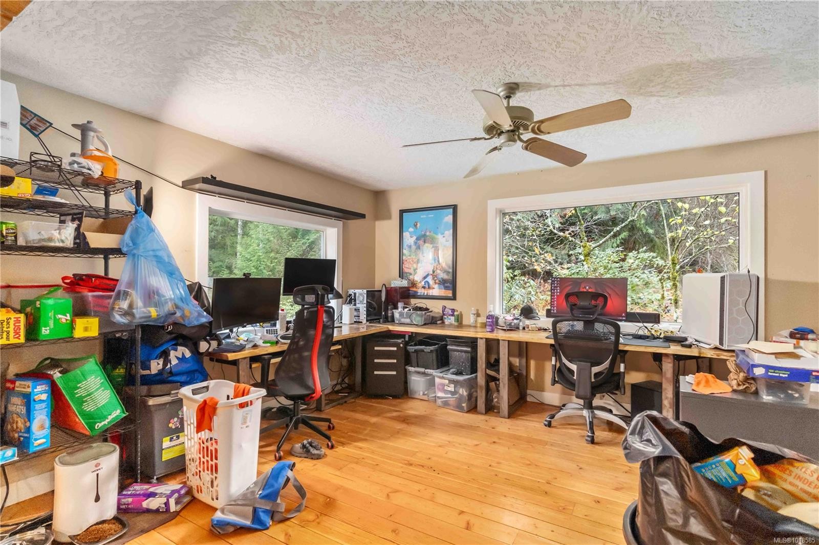 660 Millstream Lake Rd, Highlands, BC