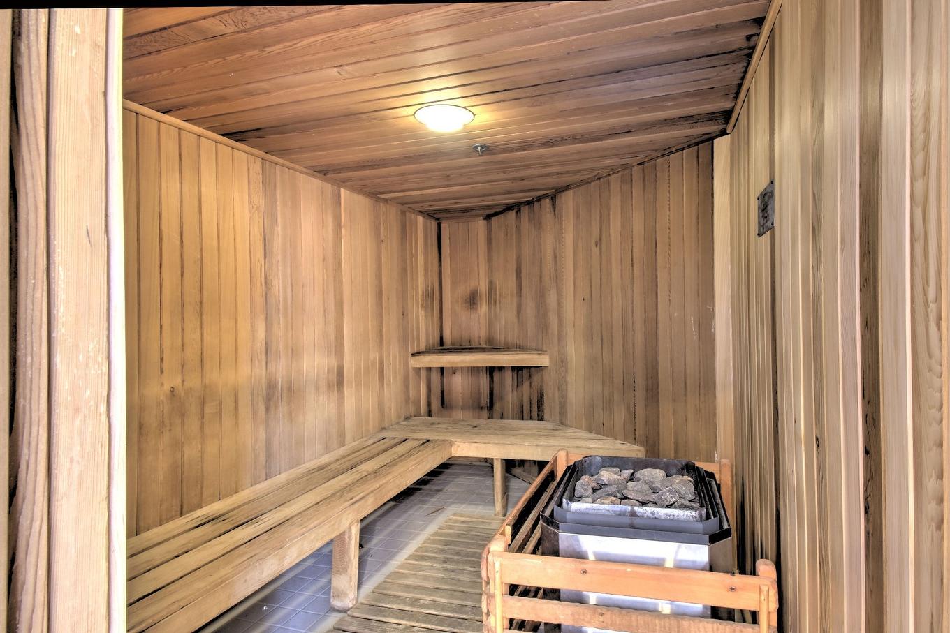 Sauna - 221-151 Ch. Du Curé-Deslauriers, Mont-Tremblant, QC - Indoor Photo Showing Other Room