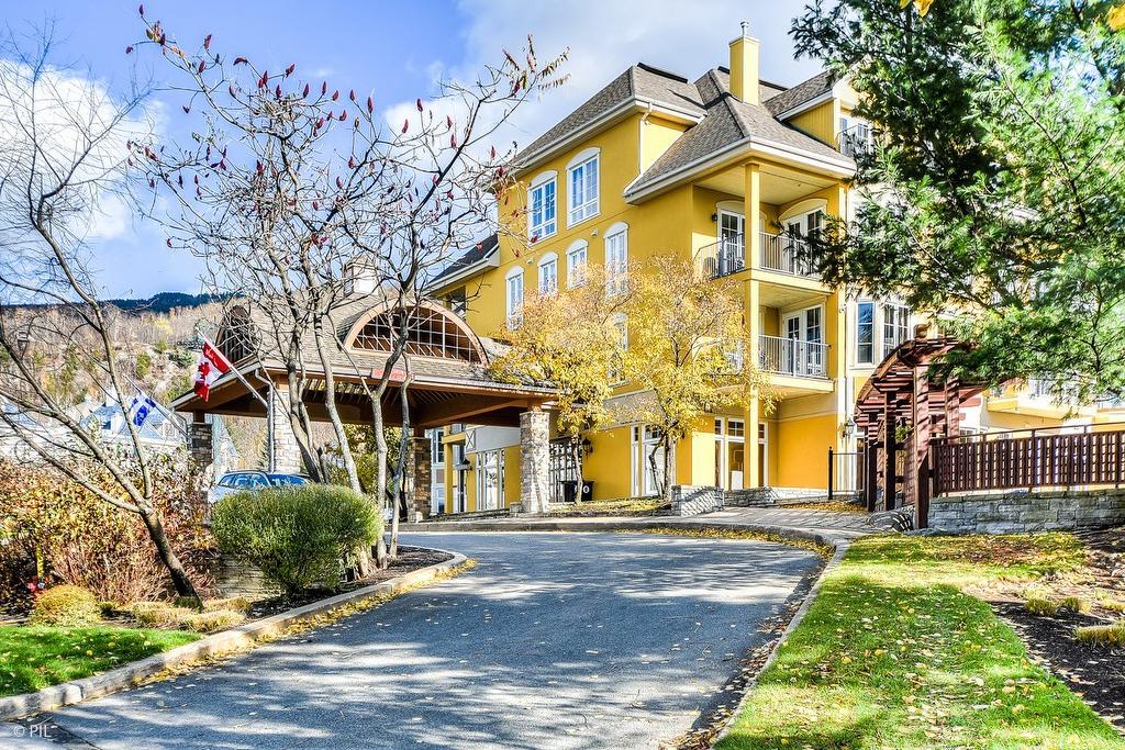 Façade - 221-151 Ch. Du Curé-Deslauriers, Mont-Tremblant, QC - Outdoor With Facade