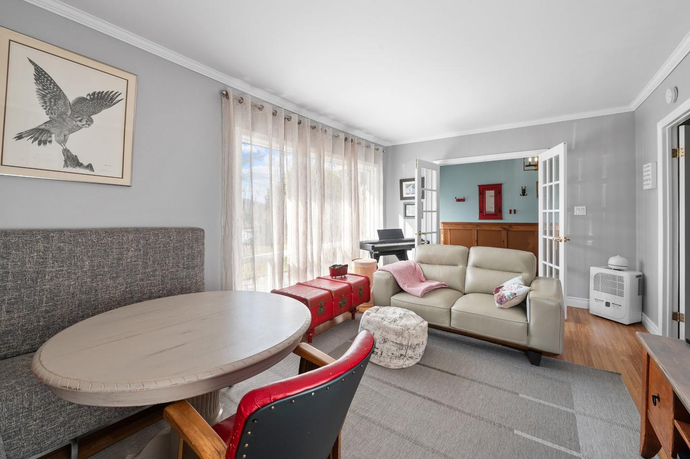 Family room - 1857 Rue Lavallée, Val-David, QC - Indoor Photo Showing Living Room
