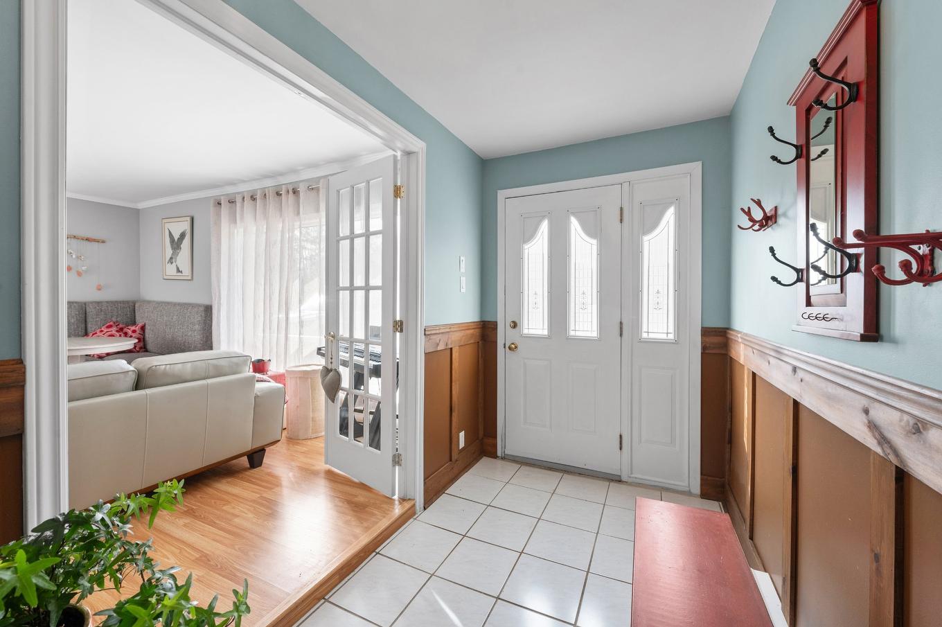 Hall - 1857 Rue Lavallée, Val-David, QC - Indoor Photo Showing Other Room