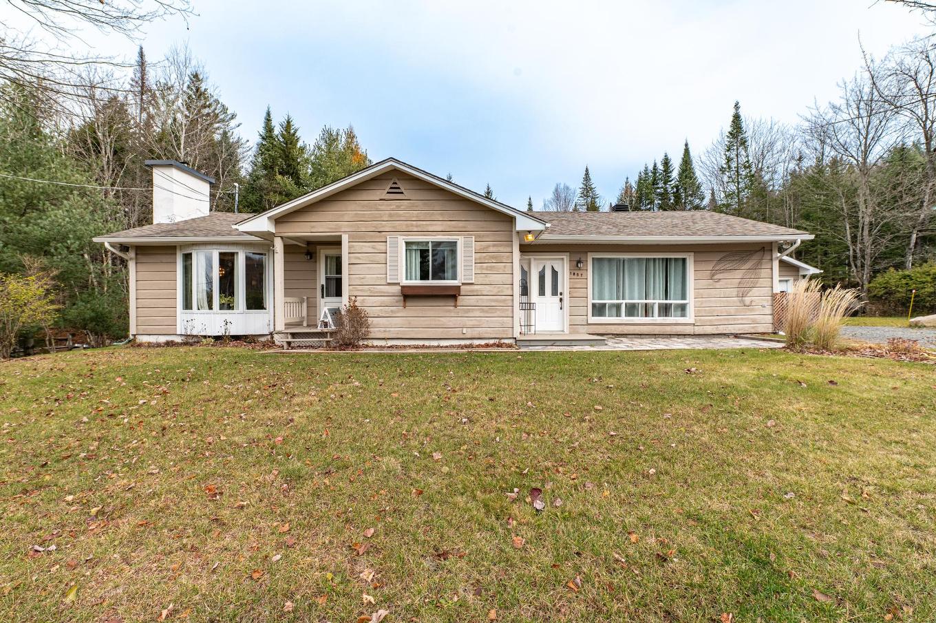 Frontage - 1857 Rue Lavallée, Val-David, QC - Outdoor With Facade