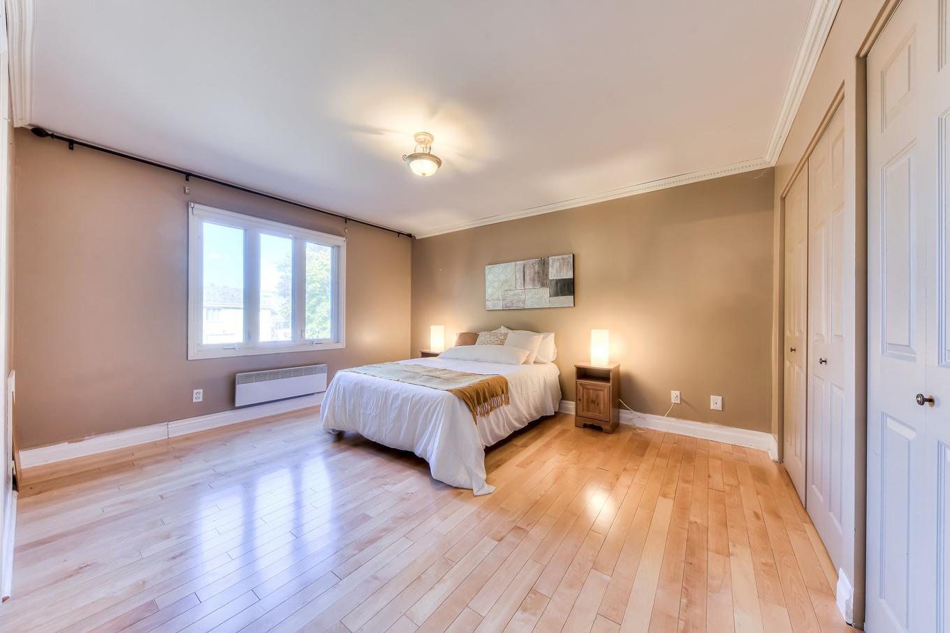 Primary bedroom - 40 Rue Courval, Kirkland, QC - Indoor Photo Showing Bedroom