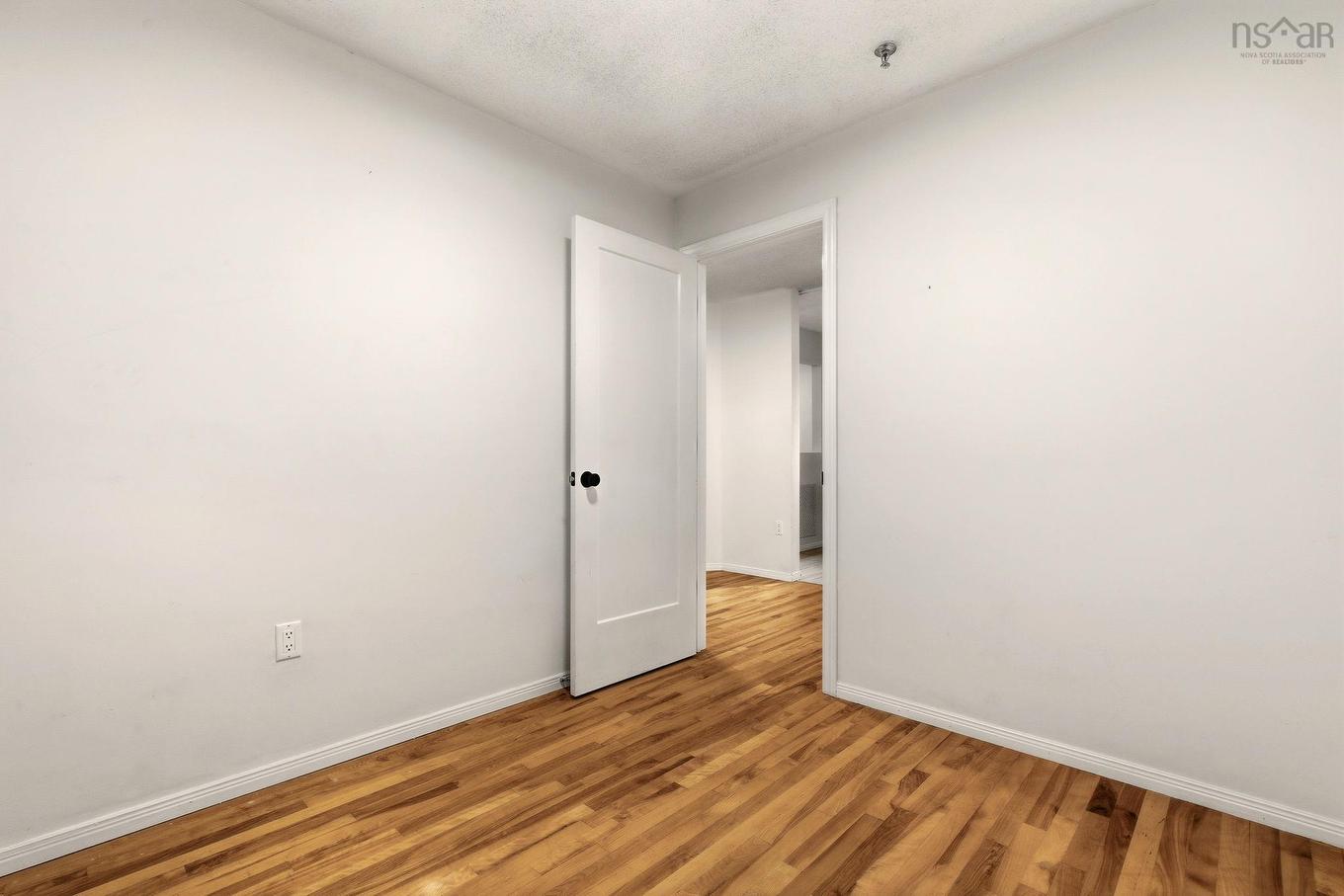 304 3600 John Parr Drive, Halifax, NS