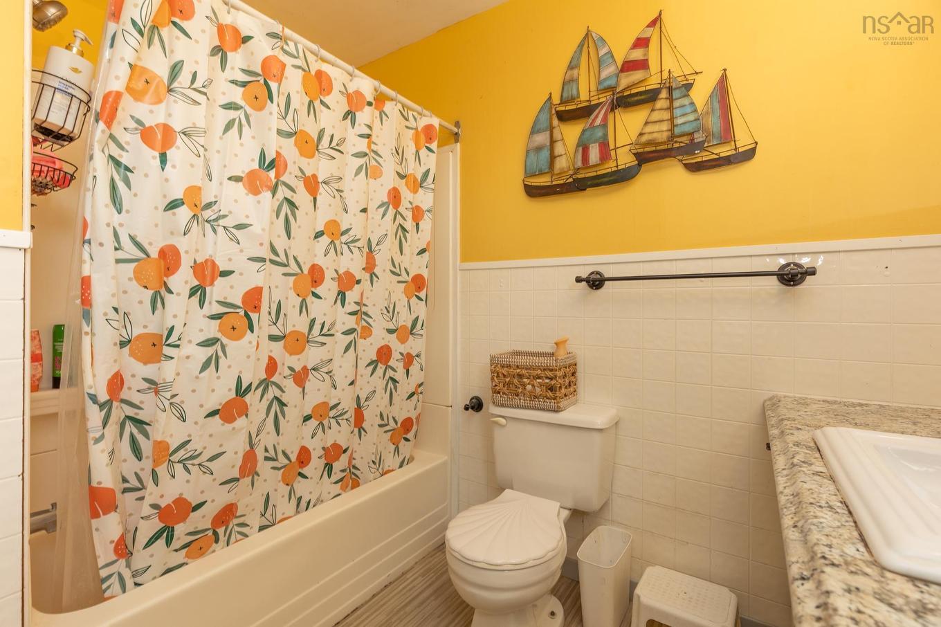 5347 Highway 1, Salmon River, NS