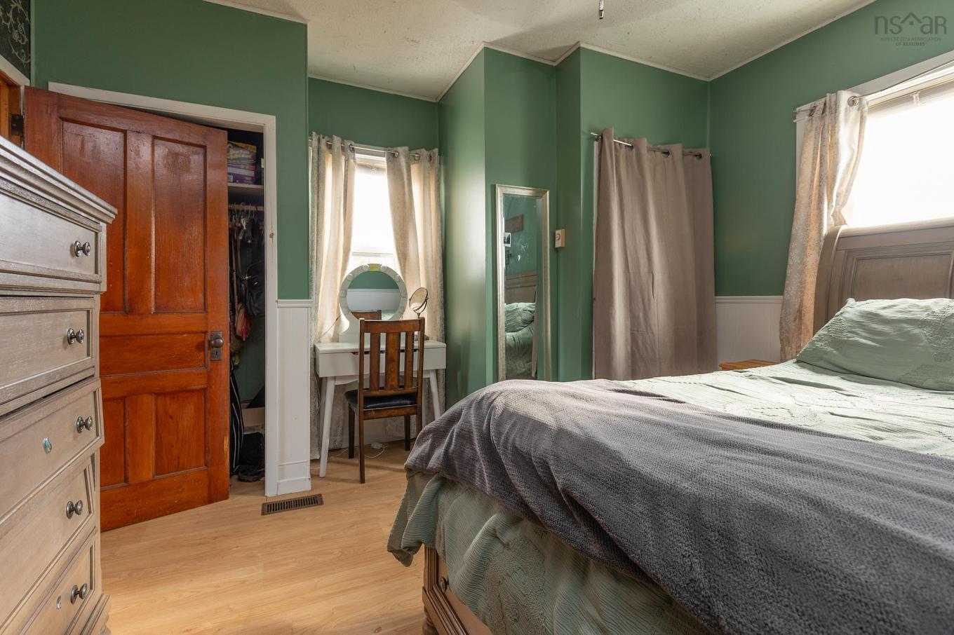 5347 Highway 1, Salmon River, NS