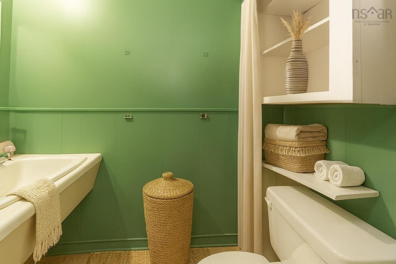 5347 Highway 1, Salmon River, NS