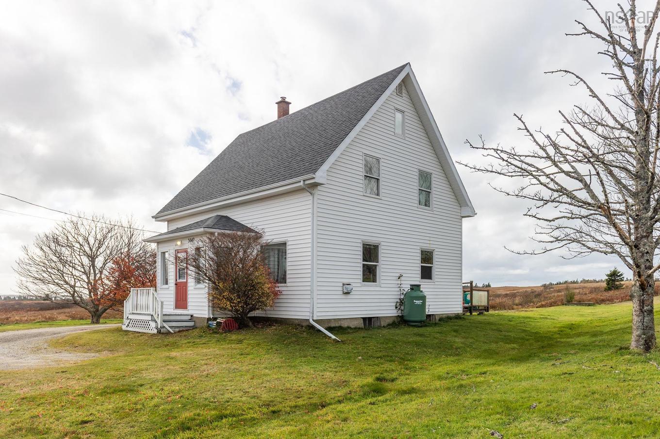 5347 Highway 1, Salmon River, NS