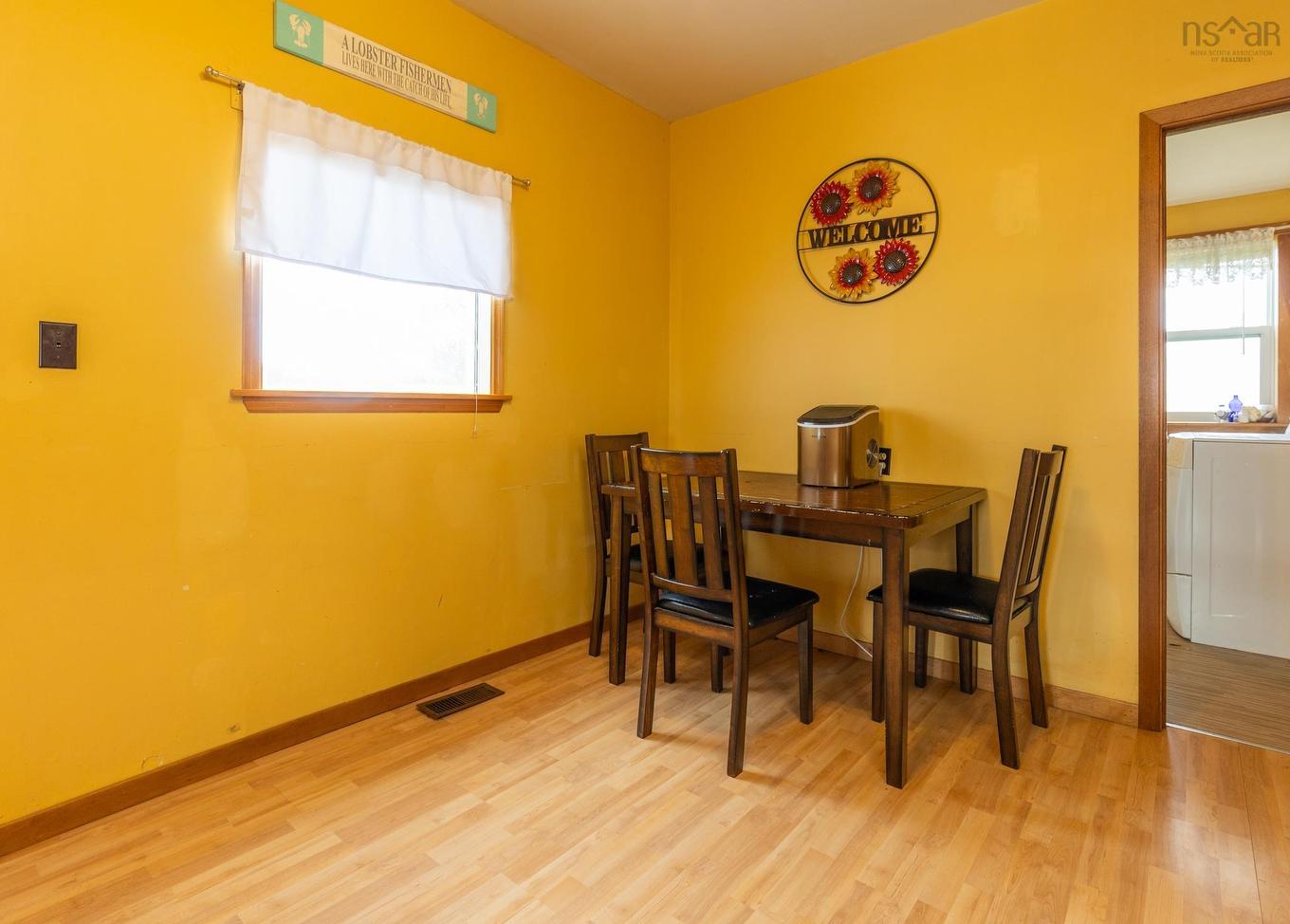 5347 Highway 1, Salmon River, NS