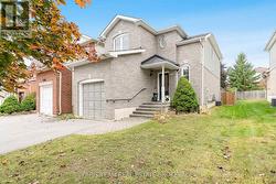 6 JULIA CRESCENT Orillia, ON L3V 7Y9