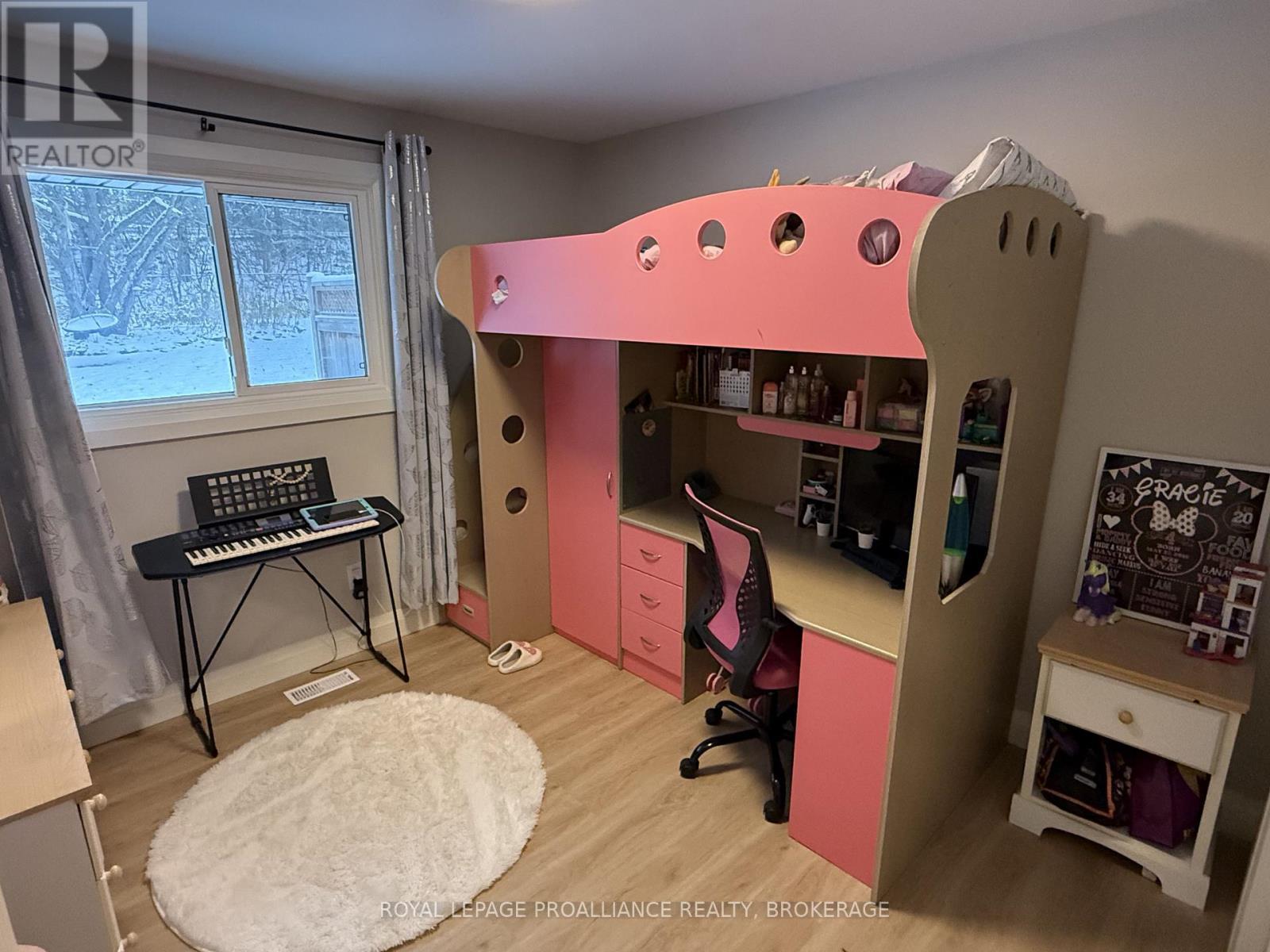 1000 Bourne Crescent, Kingston (South Of Taylor-Kidd Blvd), ON - Indoor