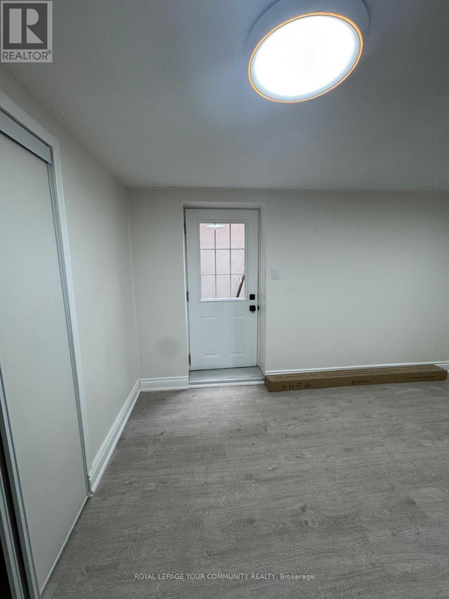44 Royal Orchard Boulevard, Markham, ON - Indoor Photo Showing Other Room