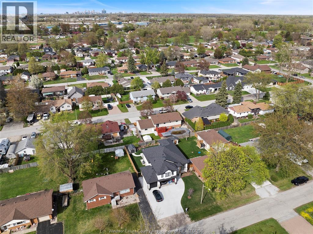 148 Riverview Avenue, Lasalle, ON - Outdoor With View