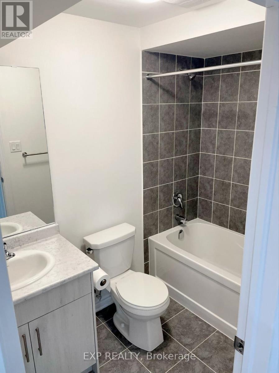 79 Elmhurst Street, Scugog, ON - Indoor Photo Showing Bathroom