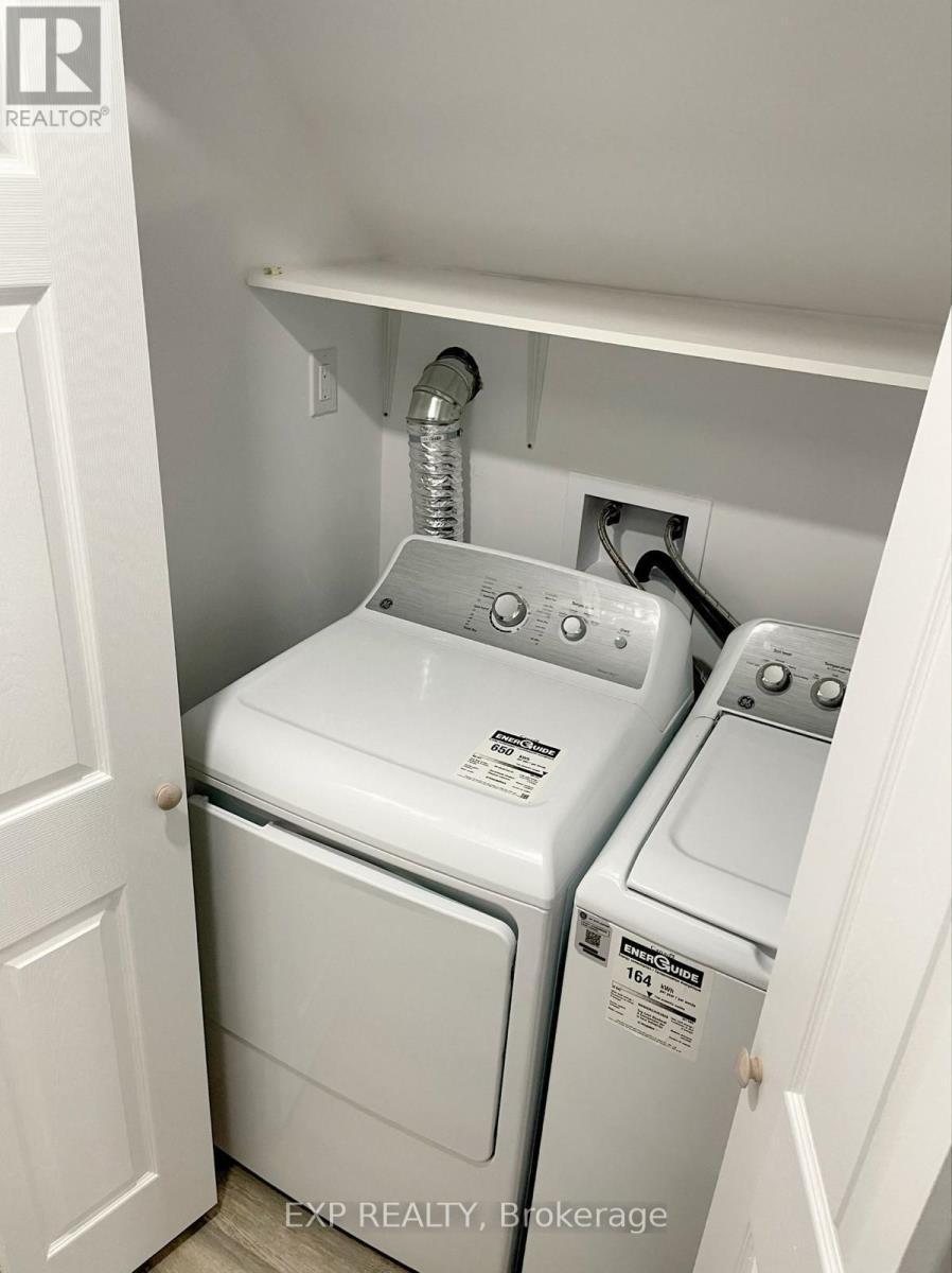 79 Elmhurst Street, Scugog, ON - Indoor Photo Showing Laundry Room