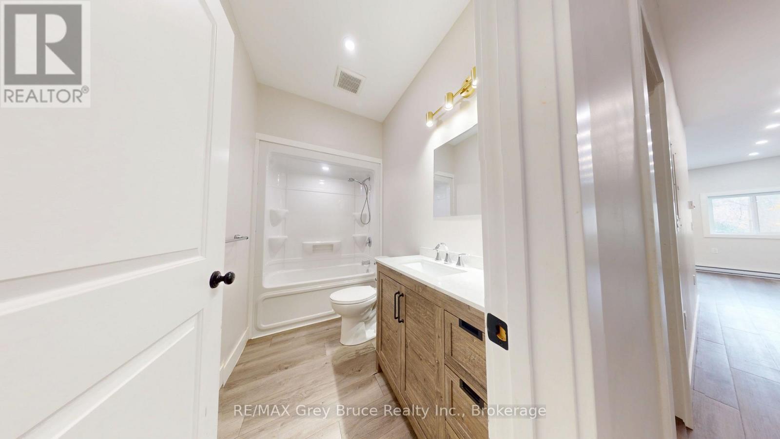 Unit 5 - 39 1St Avenue S, Arran-Elderslie, ON