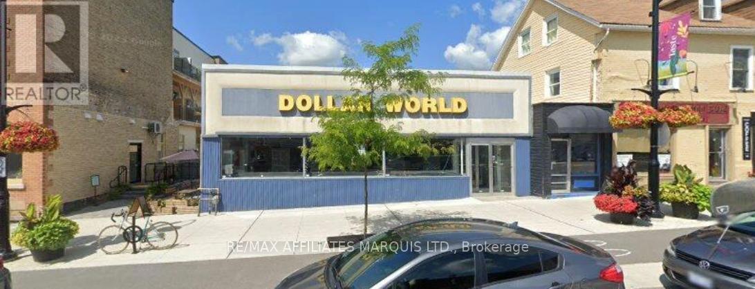 28 Beckwith Street N, Smiths Falls, ON