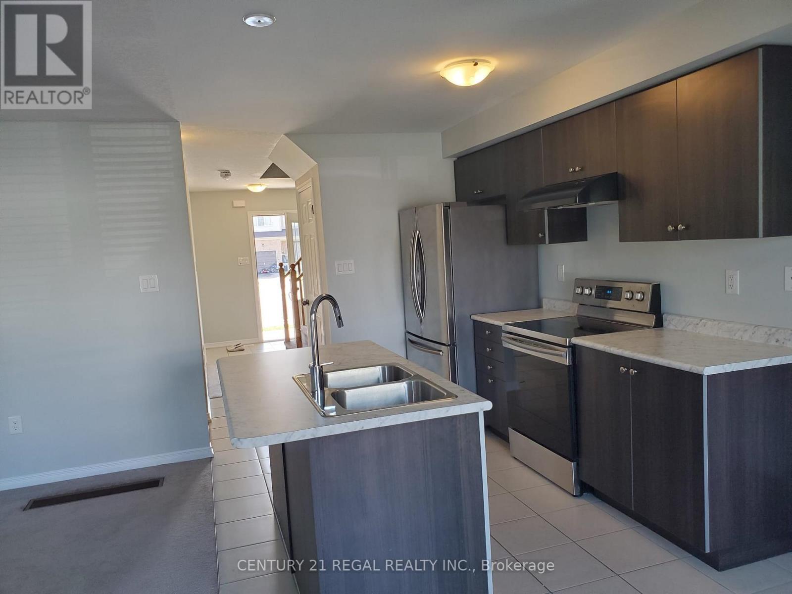 58 Butcher Crescent, Brantford, ON - Indoor Photo Showing Kitchen With Stainless Steel Kitchen With Double Sink