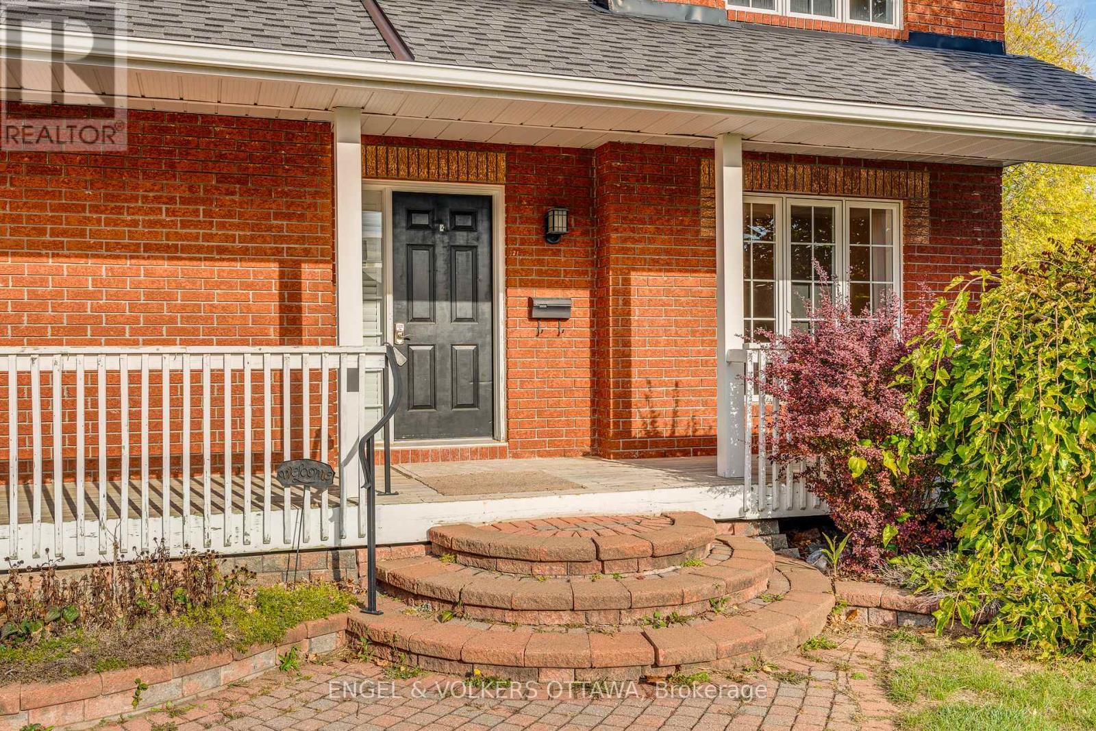 26 Carleton Cathcart Street, Ottawa, ON - Outdoor With Deck Patio Veranda With Exterior