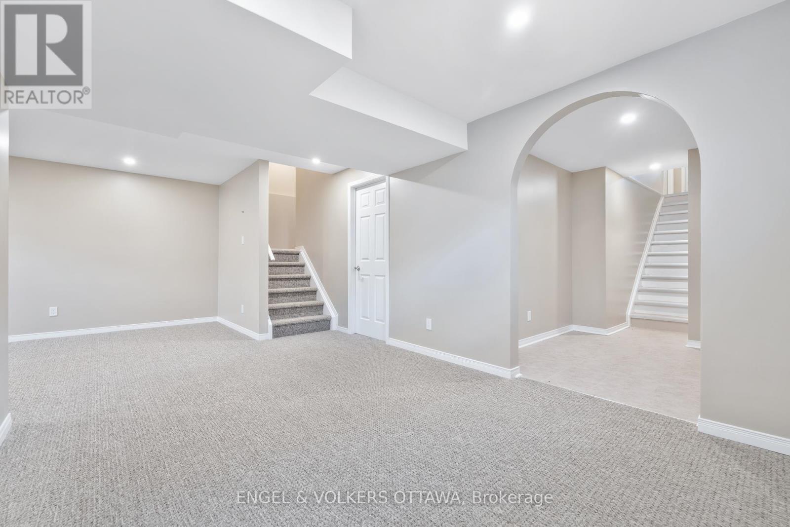 26 Carleton Cathcart Street, Ottawa, ON - Indoor