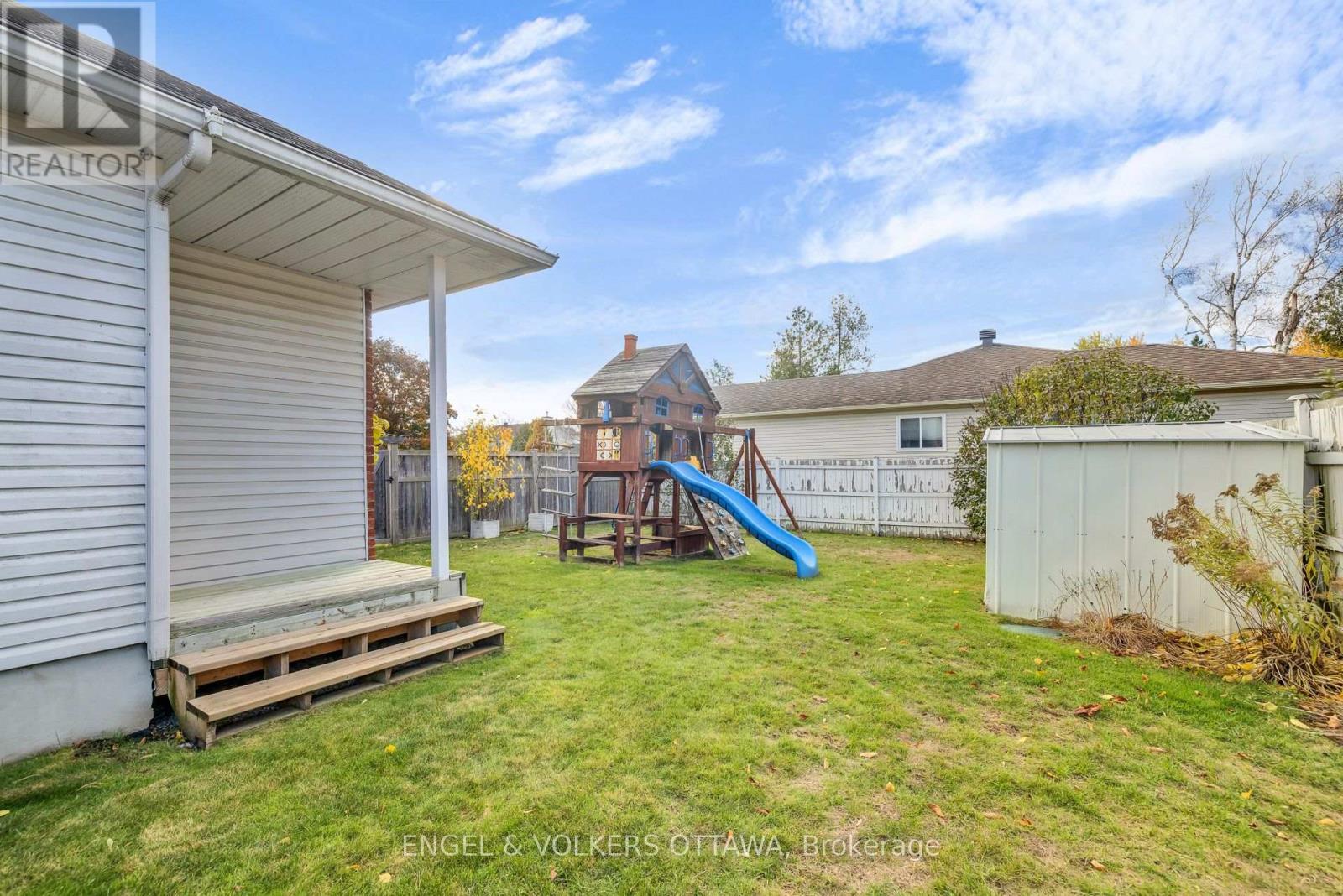 26 Carleton Cathcart Street, Ottawa, ON - Outdoor