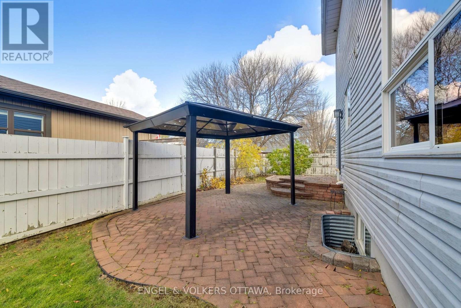 26 Carleton Cathcart Street, Ottawa, ON - Outdoor