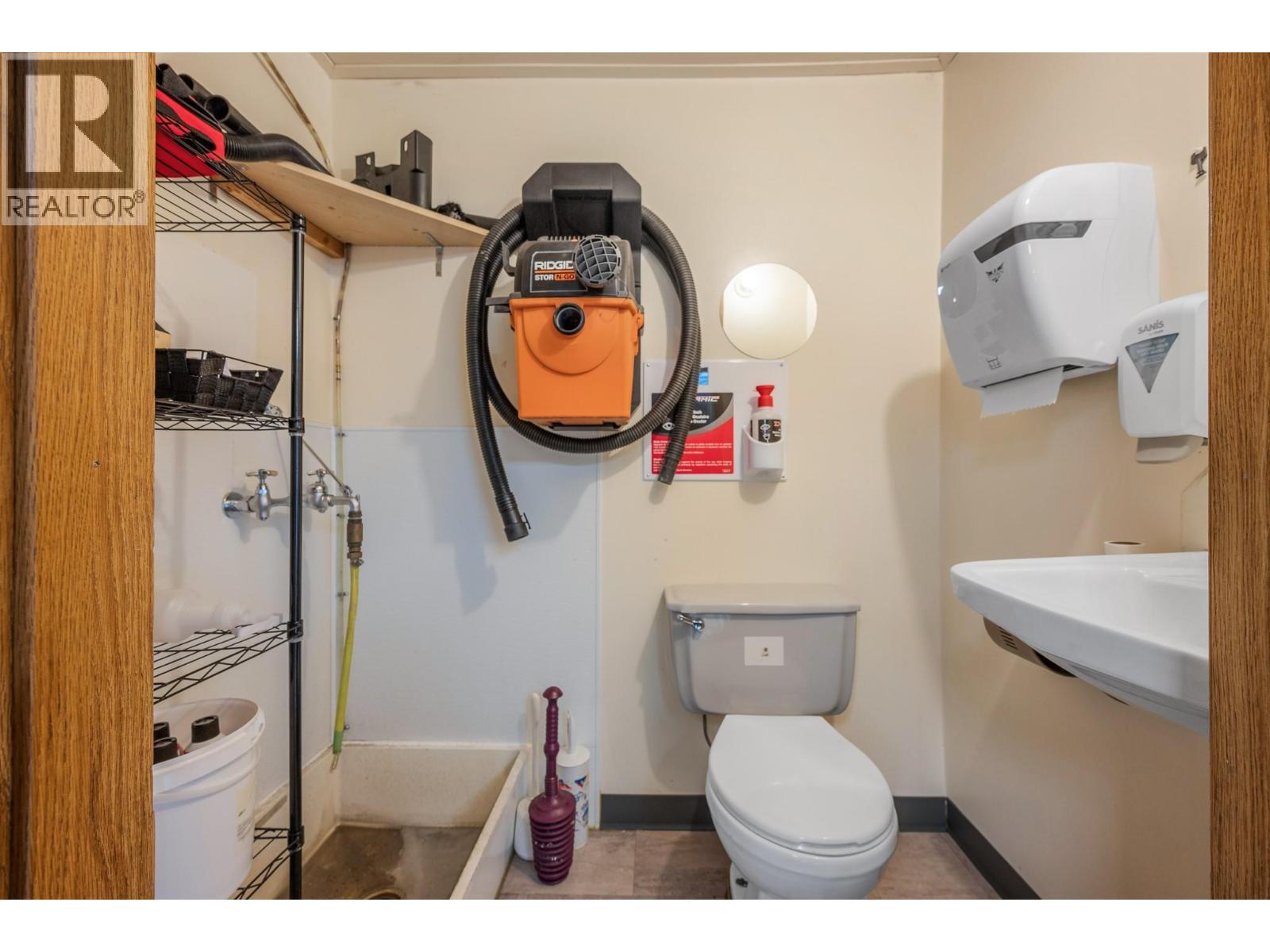 100 Kalamalka Lake Road Unit# 42, 43, Vernon, BC