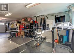 Tandem Garage -