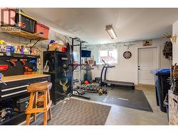 Tandem Garage -